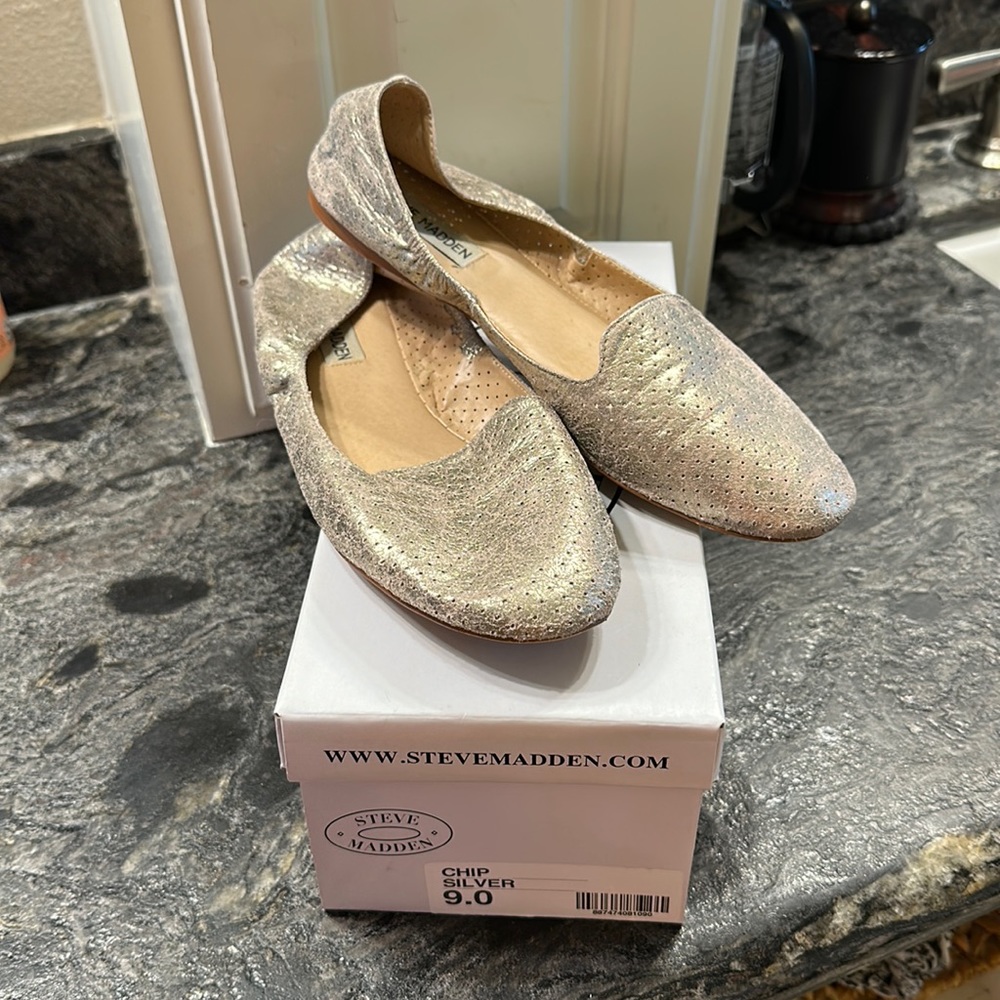 Comfy flats
